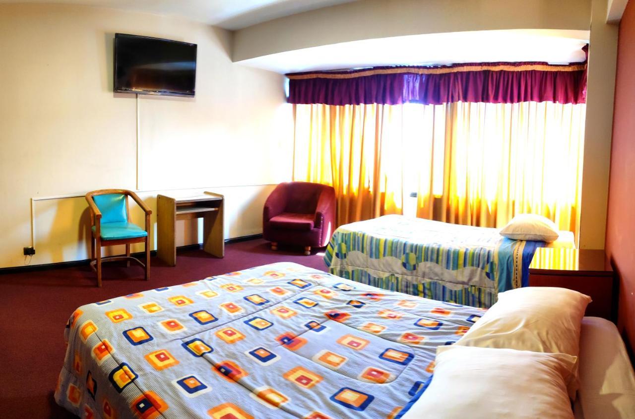 Union Plaza Hotel Cochabamba Exterior photo